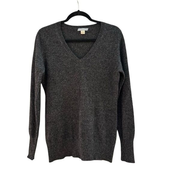 Hayden Women's Grey 100% Cashmere V Neck Pullover Sweater Size Large - Picture 1 of 3